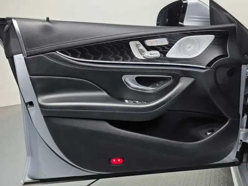 2022 Mercedes-Benz CLS с пробегом 103 803 км