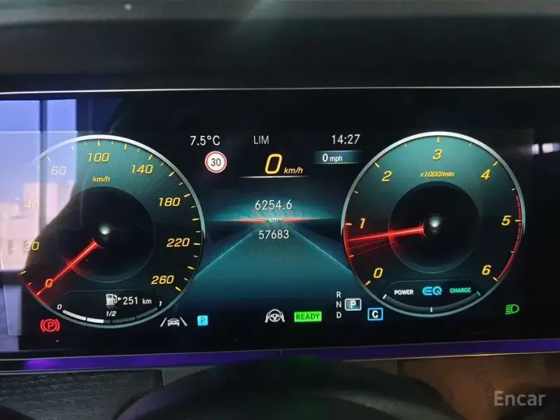 2023 Mercedes-Benz CLS с пробегом 57 683 км