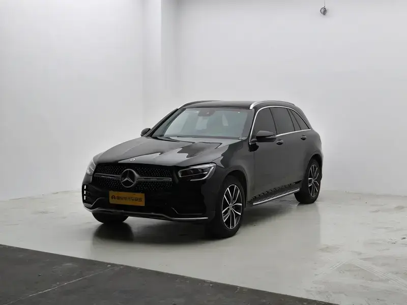 2022 Mercedes-Benz GLC с пробегом 82 100 км