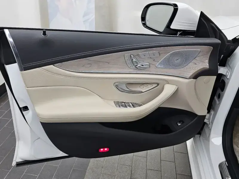 2022 Mercedes-Benz CLS с пробегом 50 667 км