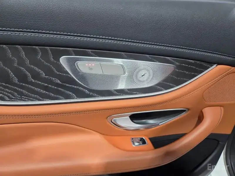 2022 Mercedes-Benz CLS с пробегом 49 000 км