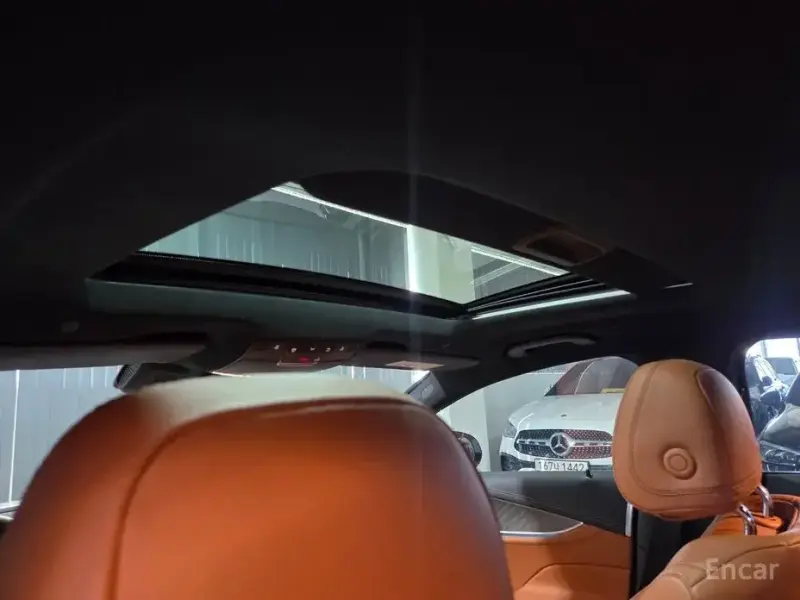 2022 Mercedes-Benz CLS с пробегом 49 000 км