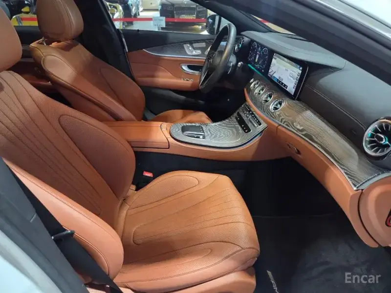 2022 Mercedes-Benz CLS с пробегом 49 000 км