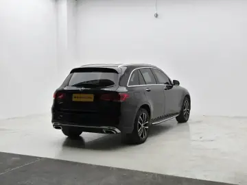 2022 Mercedes-Benz GLC с пробегом 82 100 км