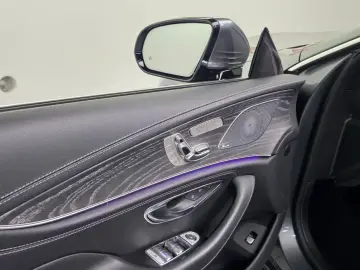 2022 Mercedes-Benz CLS с пробегом 100 011 км