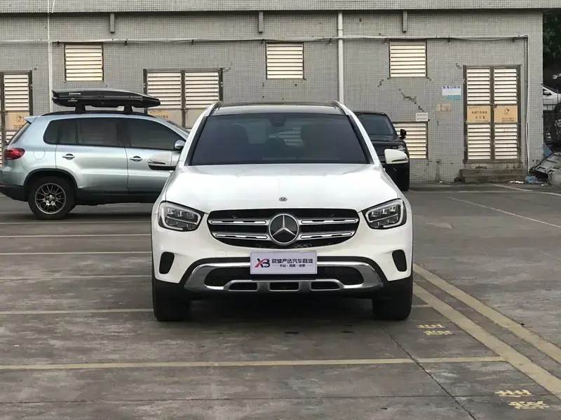 2022 Mercedes-Benz GLC с пробегом 35 700 км