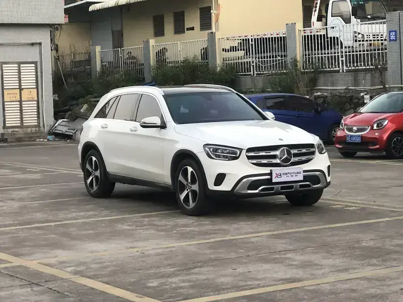 2022 Mercedes-Benz GLC с пробегом 35 700 км