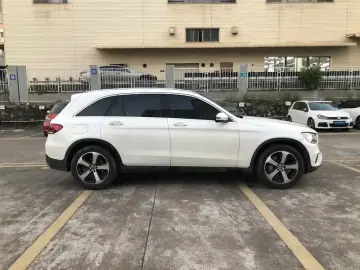 2022 Mercedes-Benz GLC с пробегом 35 700 км