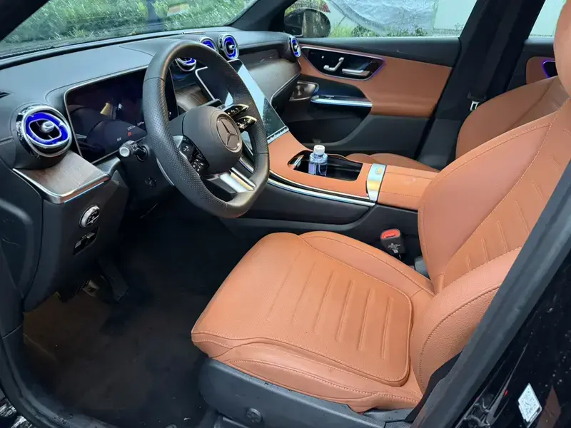 2026 Mercedes-Benz GLC с пробегом 11 000 км