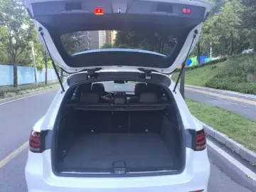 2022 Mercedes-Benz GLC с пробегом 108 000 км