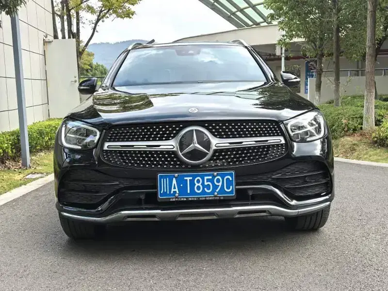 2020 Mercedes-Benz GLC с пробегом 112 000 км