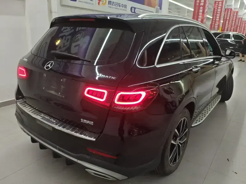 2021 Mercedes-Benz GLC с пробегом 66 000 км
