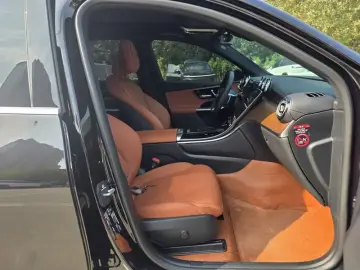 2025 Mercedes-Benz GLC с пробегом 44 000 км