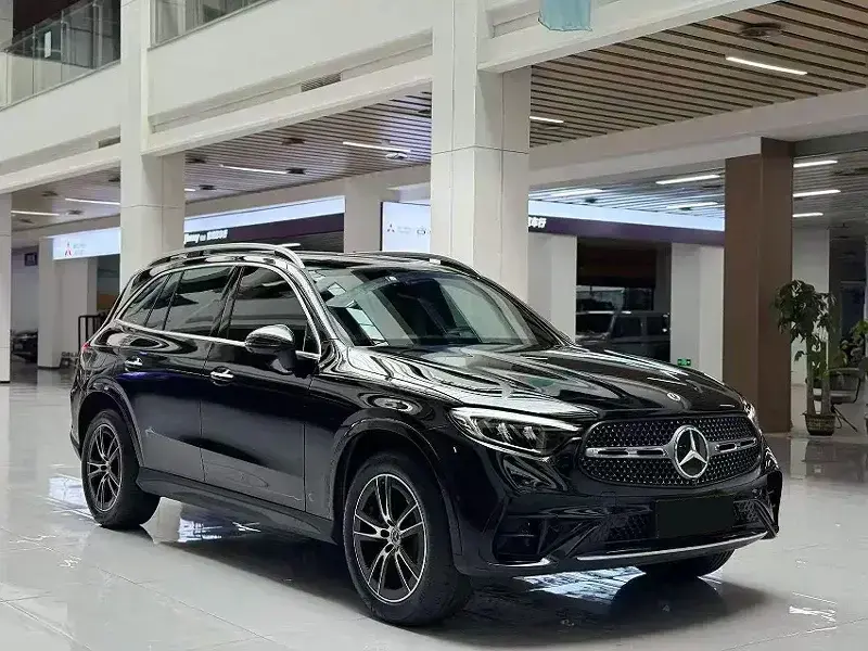 2024 Mercedes-Benz GLC с пробегом 18 000 км