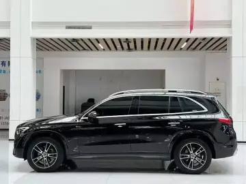 2024 Mercedes-Benz GLC с пробегом 18 000 км