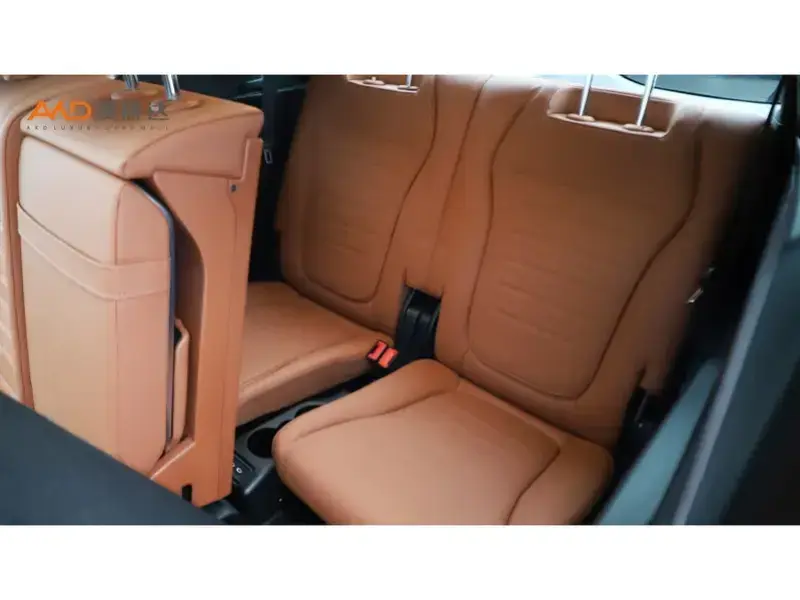 2024 Mercedes-Benz GLC с пробегом 31 000 км