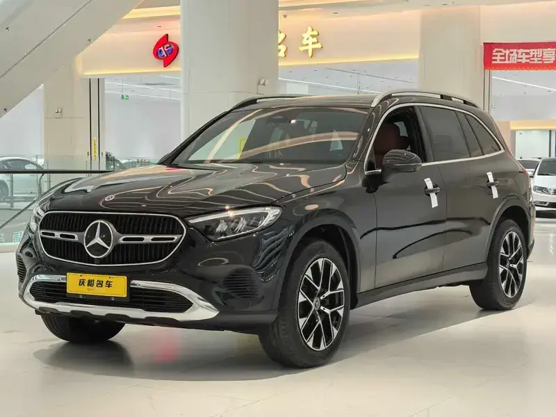 2026 Mercedes-Benz GLC с пробегом 12 000 км