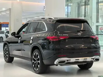 2026 Mercedes-Benz GLC с пробегом 12 000 км
