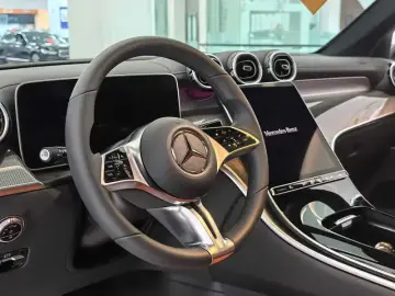 2026 Mercedes-Benz GLC с пробегом 12 000 км