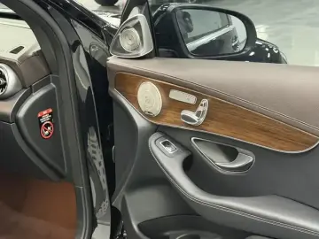 2020 Mercedes-Benz GLC с пробегом 132 000 км