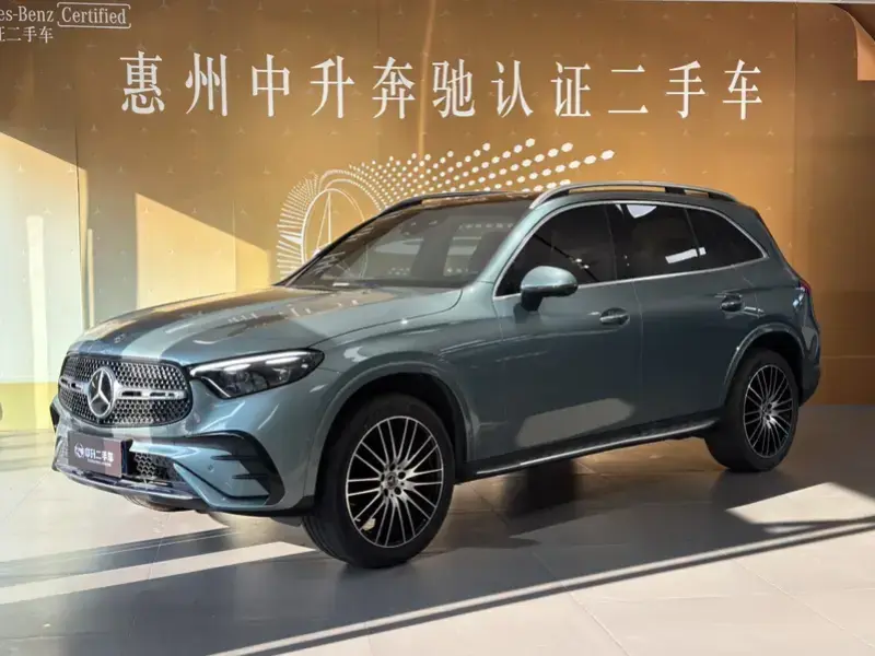 2025 Mercedes-Benz GLC с пробегом 11 000 км