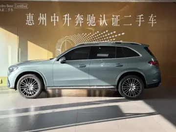 2025 Mercedes-Benz GLC с пробегом 11 000 км