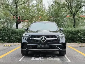 2024 Mercedes-Benz GLC с пробегом 35 900 км