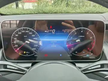 2024 Mercedes-Benz GLC с пробегом 35 900 км