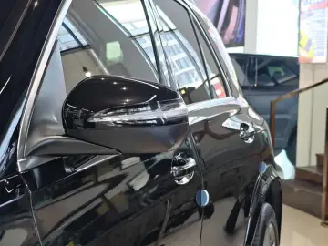 2024 Mercedes-Benz GLE AMG с пробегом 16 000 км