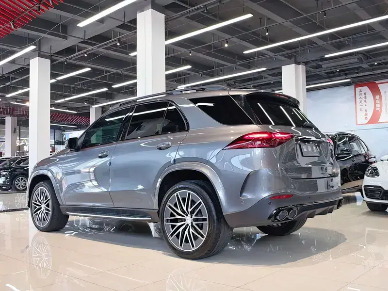 2024 Mercedes-Benz GLE AMG с пробегом 13 000 км