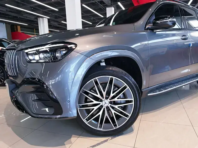2024 Mercedes-Benz GLE AMG с пробегом 13 000 км