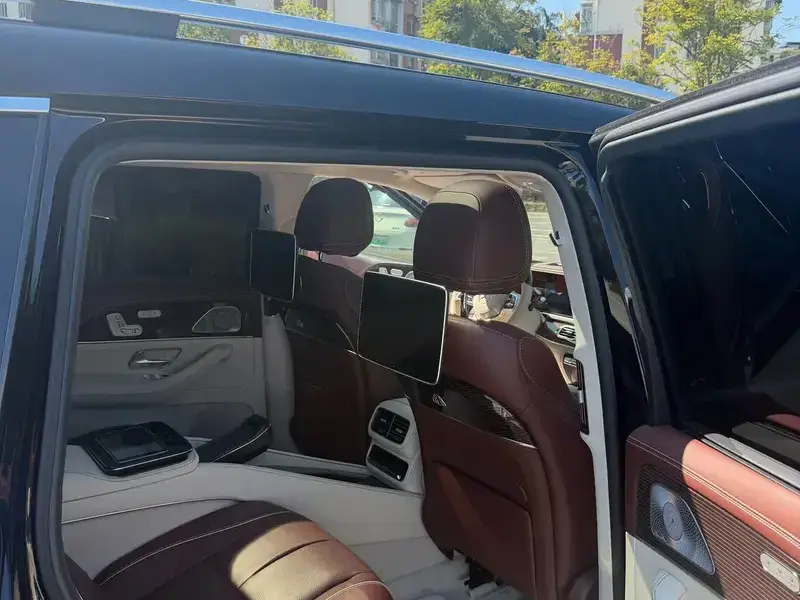 2021 Mercedes-Benz Maybach GLS с пробегом 27 000 км