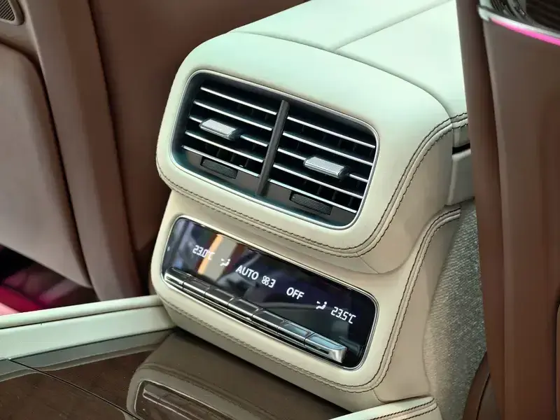 2021 Mercedes-Benz Maybach GLS с пробегом 28 000 км