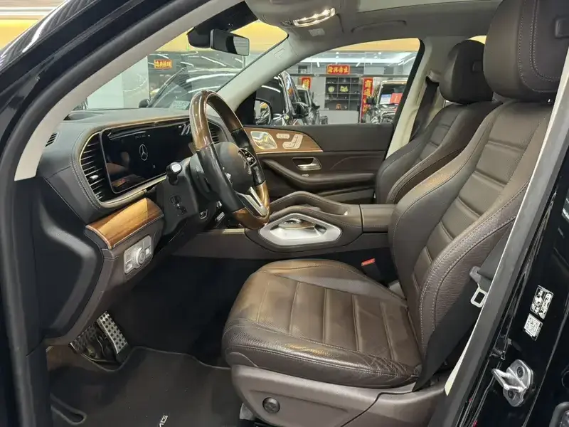2021 Mercedes-Benz GLS с пробегом 64 000 км
