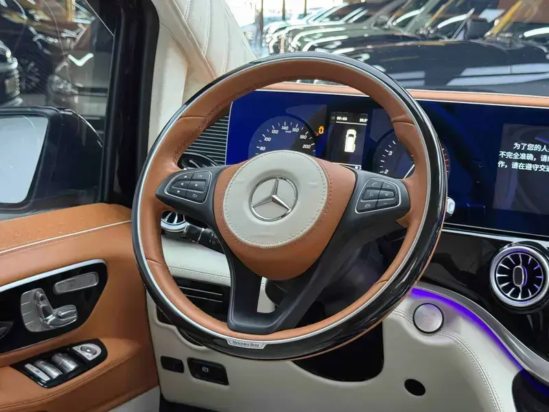 2023 Mercedes-Benz Vito с пробегом 59 700 км