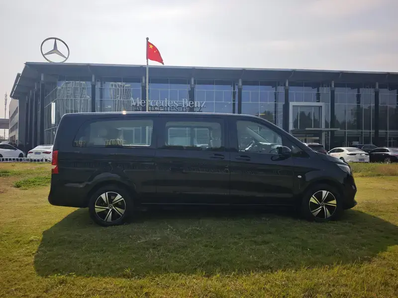 2024 Mercedes-Benz Vito с пробегом 14 000 км