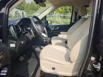 2024 Mercedes-Benz Vito с пробегом 14 000 км