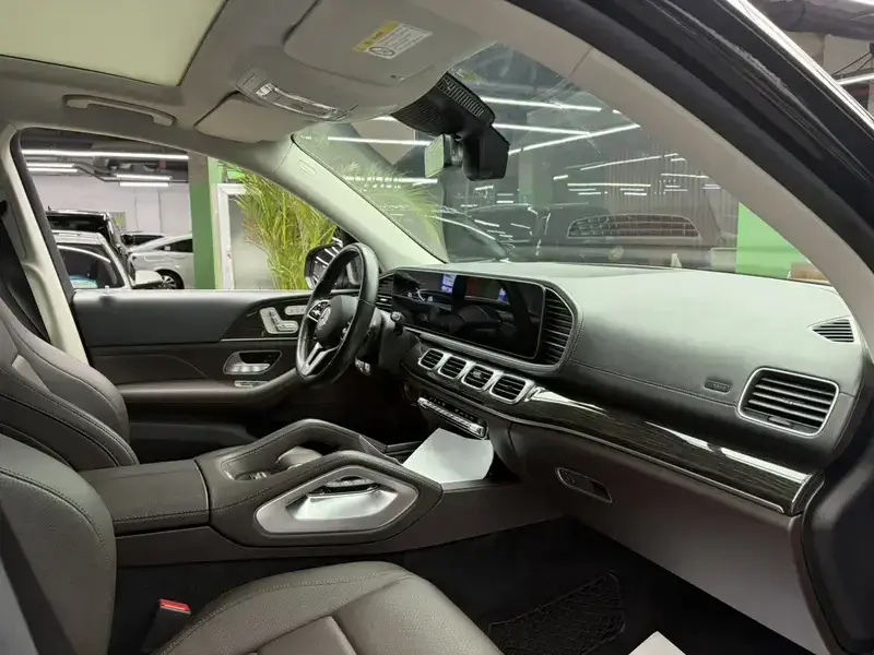 2021 Mercedes-Benz GLS с пробегом 42 300 км