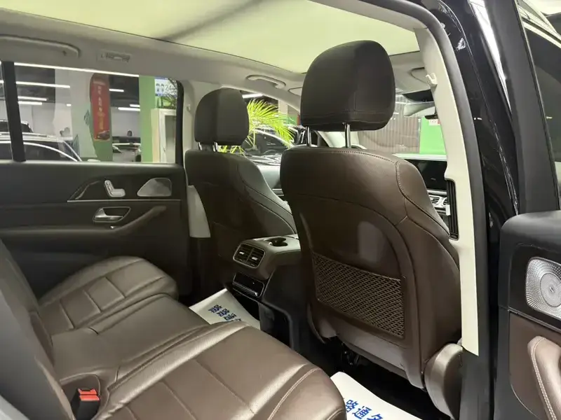 2021 Mercedes-Benz GLS с пробегом 42 300 км