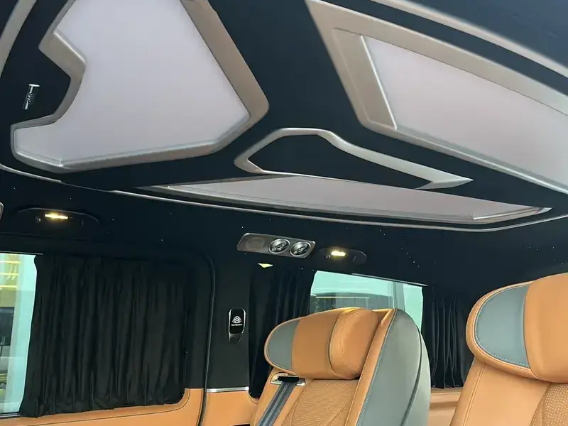 2023 Mercedes-Benz Vito с пробегом 28 000 км