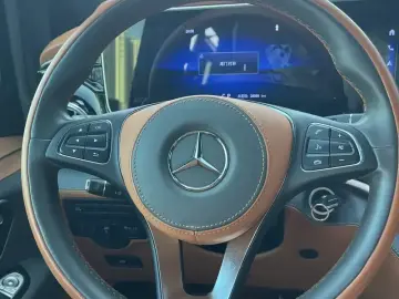 2023 Mercedes-Benz Vito с пробегом 28 000 км