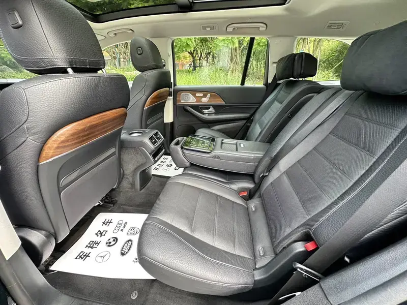 2020 Mercedes-Benz GLS с пробегом 35 000 км