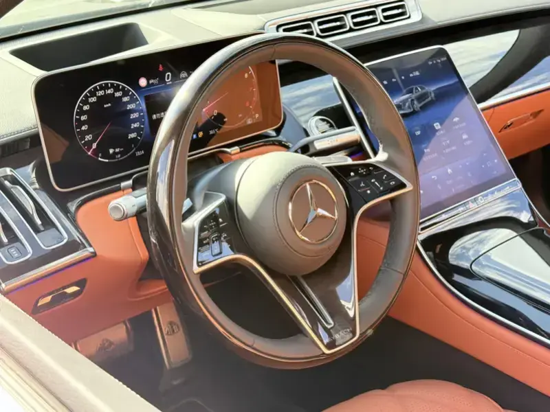 2026 Mercedes-Benz Maybach S-Класс с пробегом 100 км