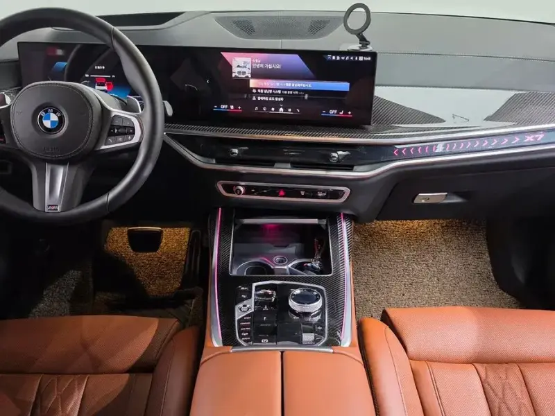 2025 BMW X7 с пробегом 19 436 км