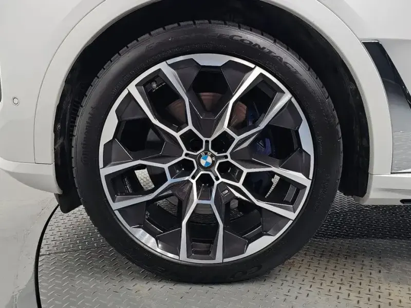 2024 BMW X7 с пробегом 48 506 км