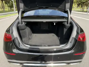 2024 Mercedes-Benz Maybach S-Класс с пробегом 35 000 км