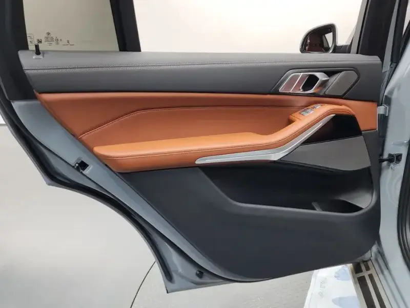 2024 BMW X7 с пробегом 22 868 км