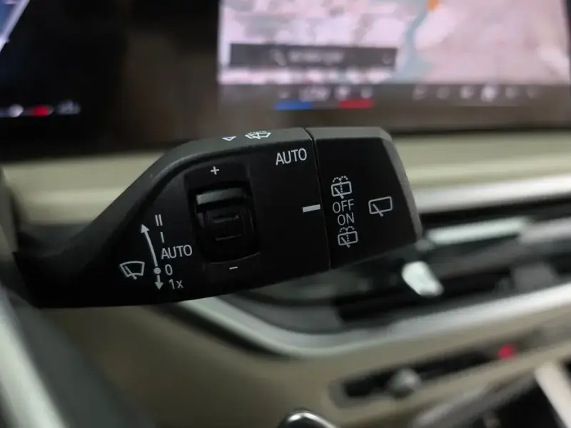 2025 BMW X7 с пробегом 10 593 км