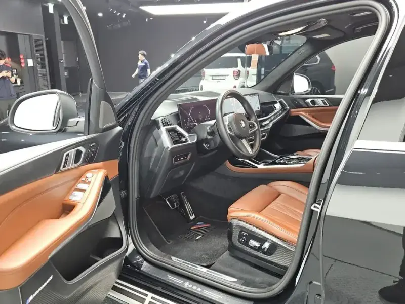 2024 BMW X7 с пробегом 32 610 км