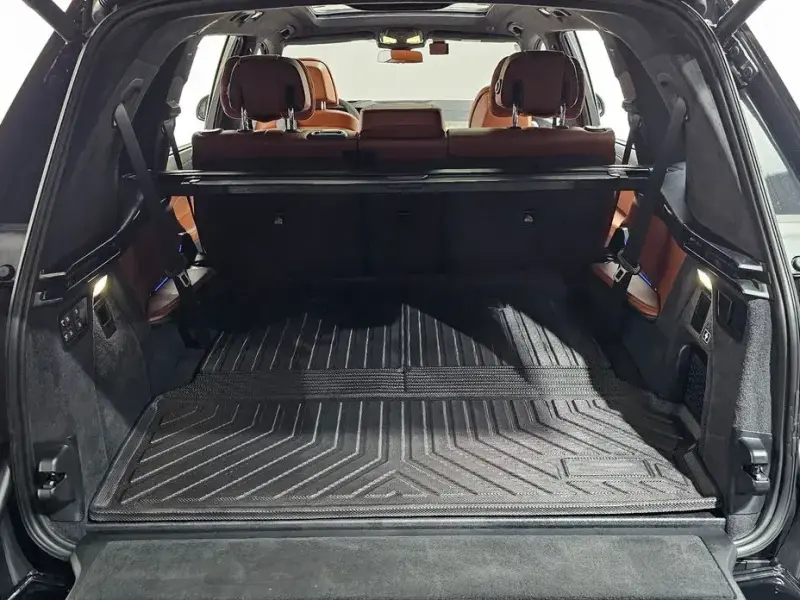 2025 BMW X7 с пробегом 10 071 км